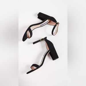 NWOB Stuart Weitzman Women's Nearlynude Heeled Sandal